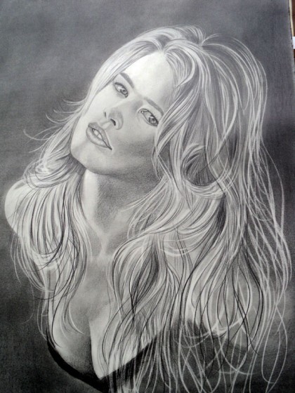 Claudia Schiffer desenho a lápis grafite