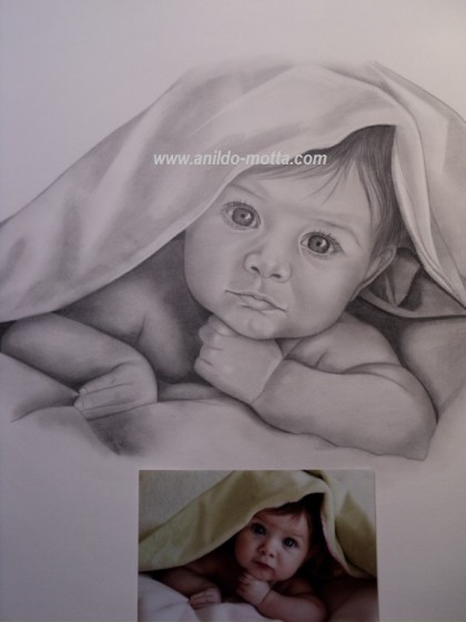 Criança desenho a lápis carvão.