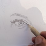 Angelina Jolie retrato a carvão. Olhos.
